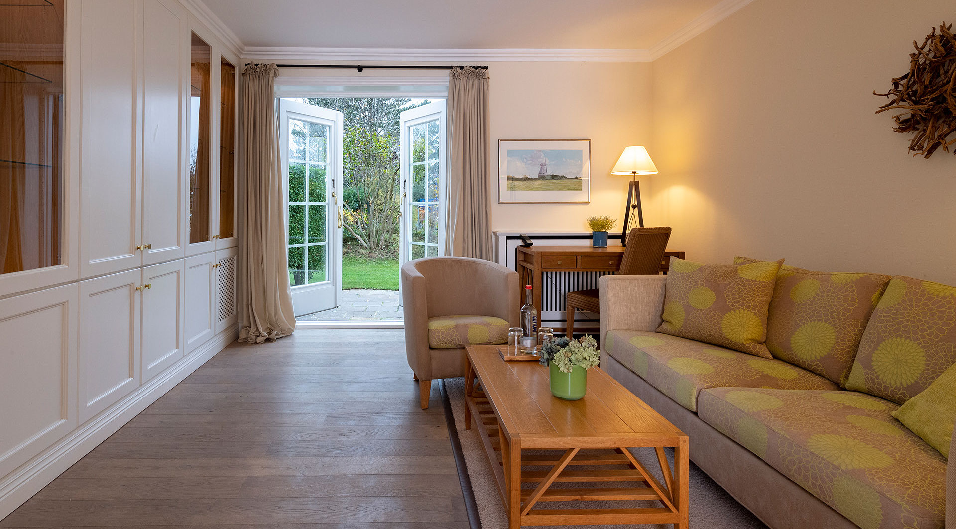Jetzt-Sylt-06-KOMFORT-SUITE-MIT-TERRASSE-2025-benen-diken-hof-keitum-sylt-1