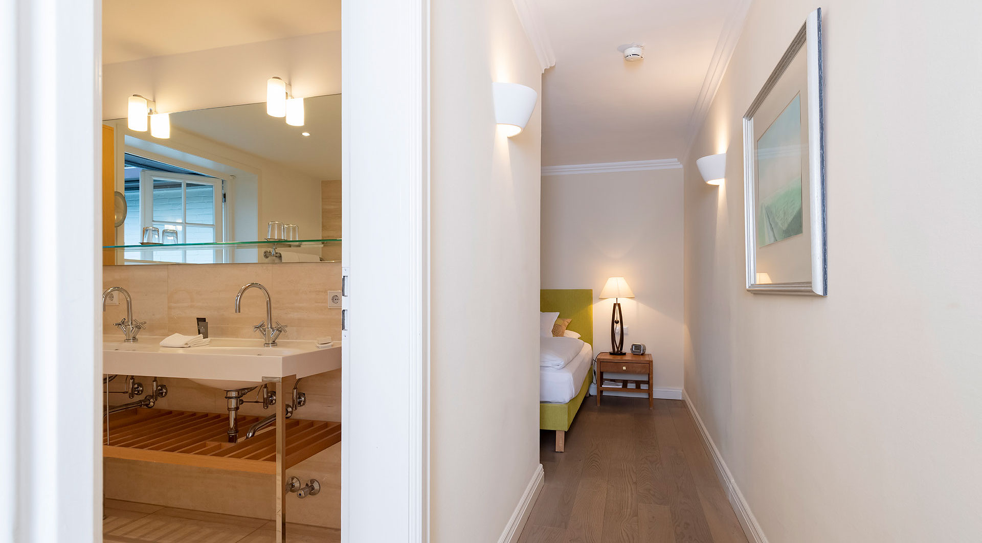 Jetzt-Sylt-06-KOMFORT-SUITE-MIT-TERRASSE-2025-benen-diken-hof-keitum-sylt-9