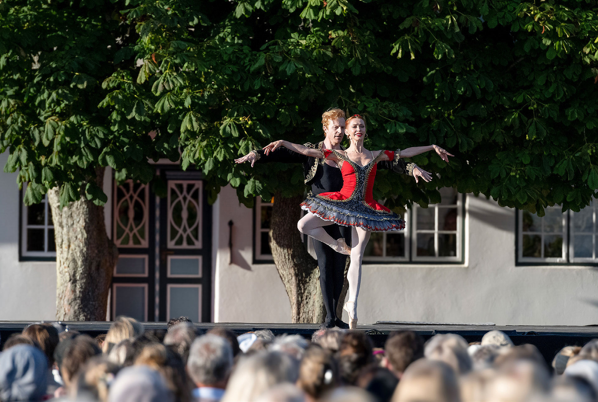 galerie-VB-verdensballett-2025-benen-diken-hof-privat-hotels-sylt-31