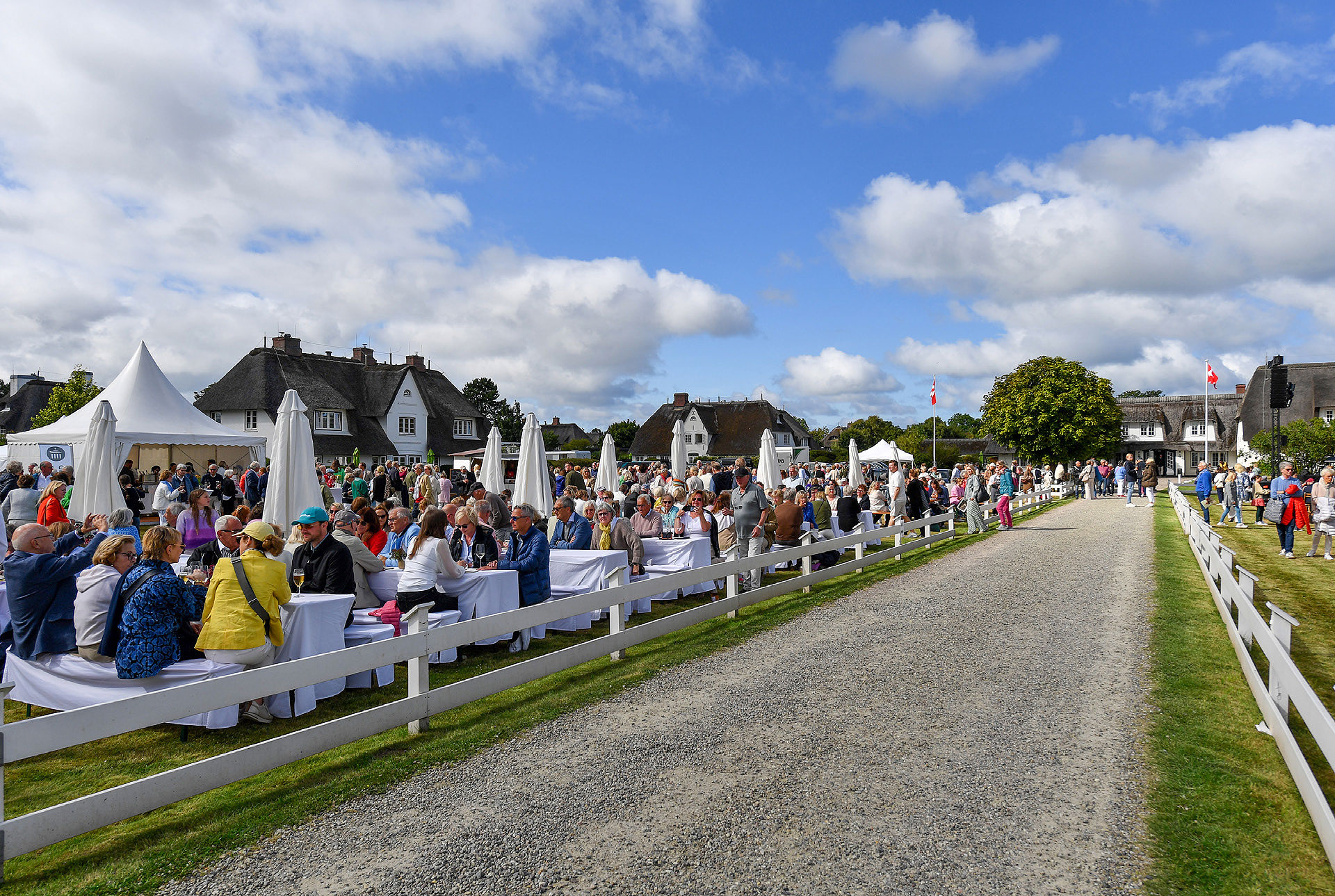 galerie-VB-verdensballett-2025-benen-diken-hof-privat-hotels-sylt-36