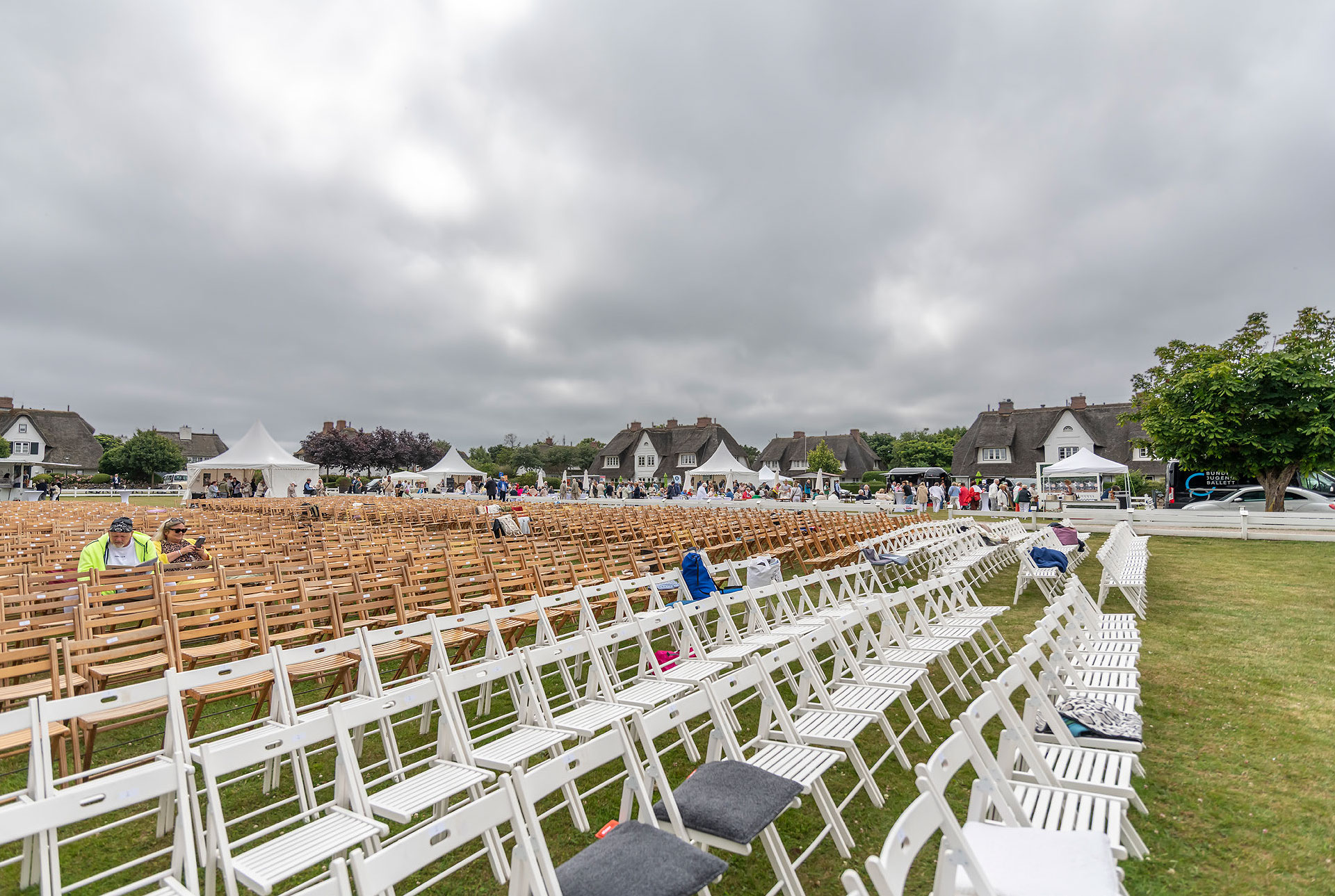 verdensballett-2026-benen-diken-hof-privat-hotels-sylt-aufbau-17